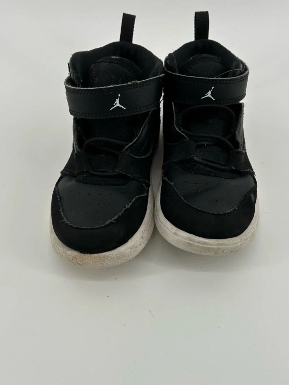 Jordan Fadeway black hightop sneakers for kids